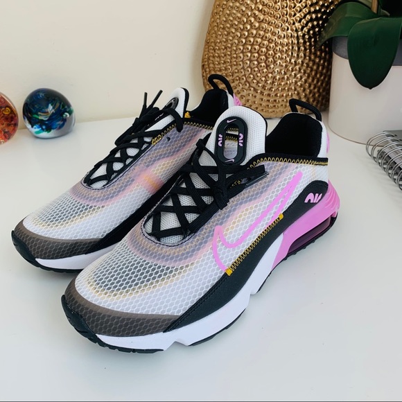 Nike Air Max 2090 - Picture 2 of 7